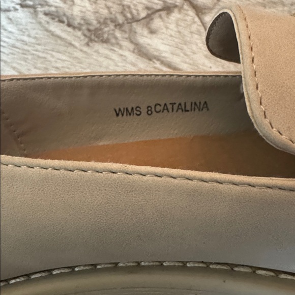 Dolce Vita Women’s Loafers - Picture 5 of 7